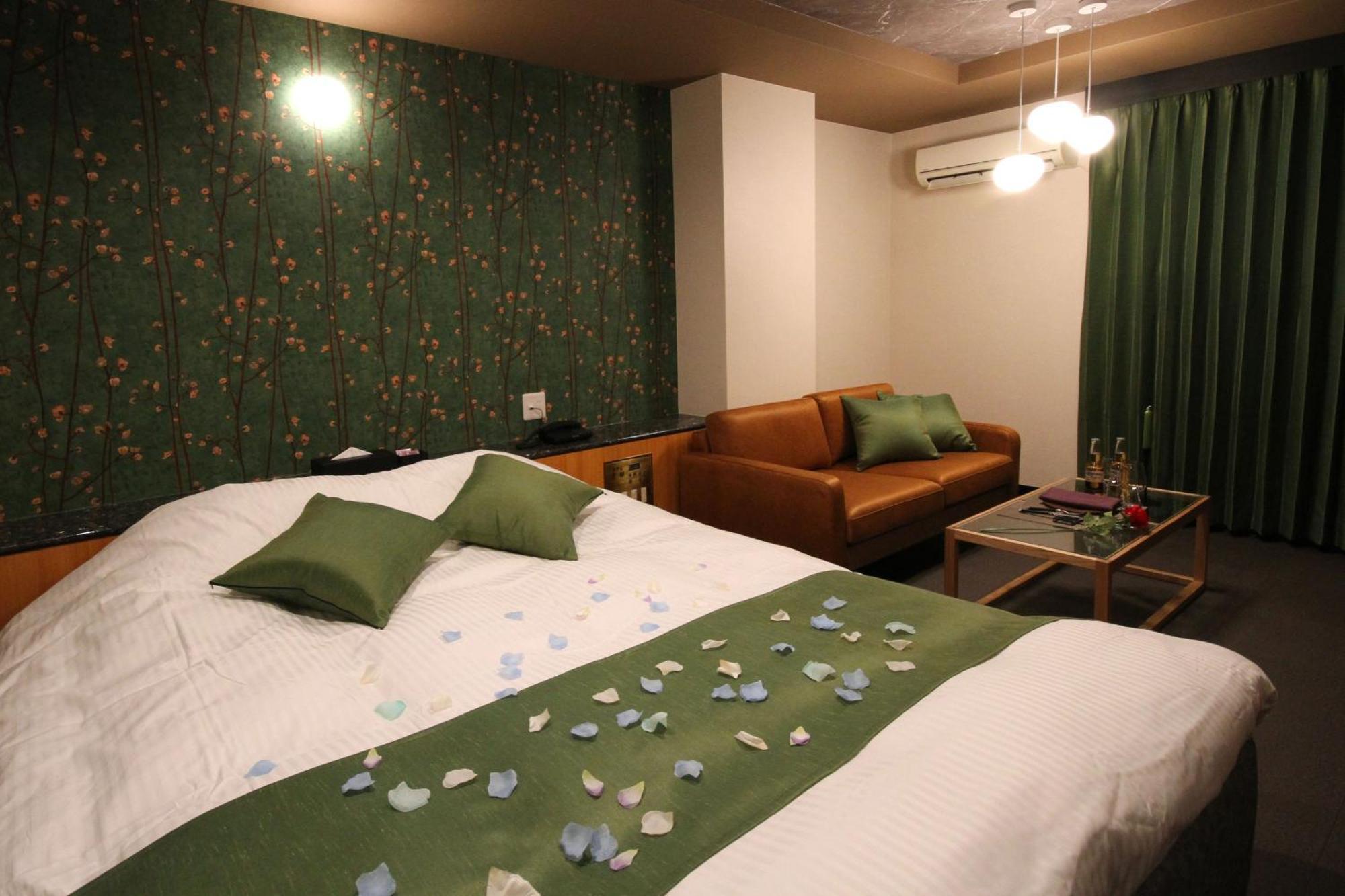 Hotel Kyoto (Adults Only) Zentsuji Exterior photo